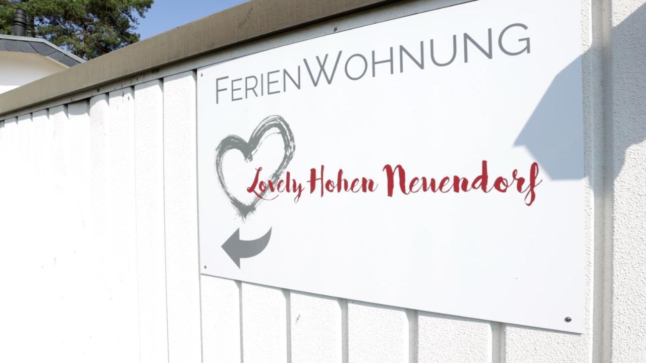 Lovely Hohen Neuendorf Bagian luar foto
